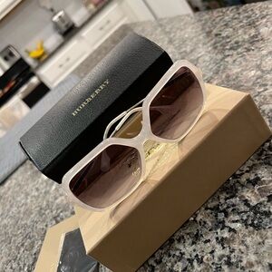 Burberry White Glasses with Gradient Lenses and Sleek Frame
